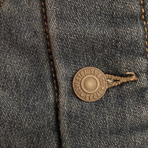 Levi Jacket - - Picture 9 of 9